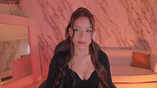 SophieHouston  online show from July 28, 1:58 am