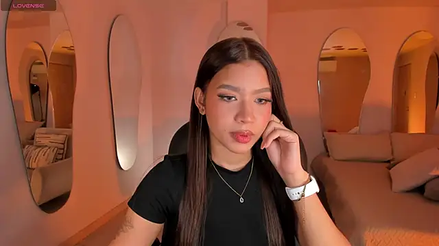 SophieHouston  online show from June 25, 2:55 am
