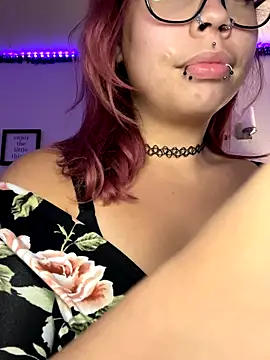 moan4mona online show from October 24, 3:57 am