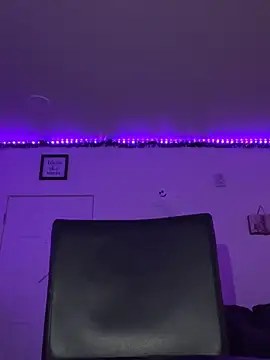 moan4mona online show from September 15, 4:32 am