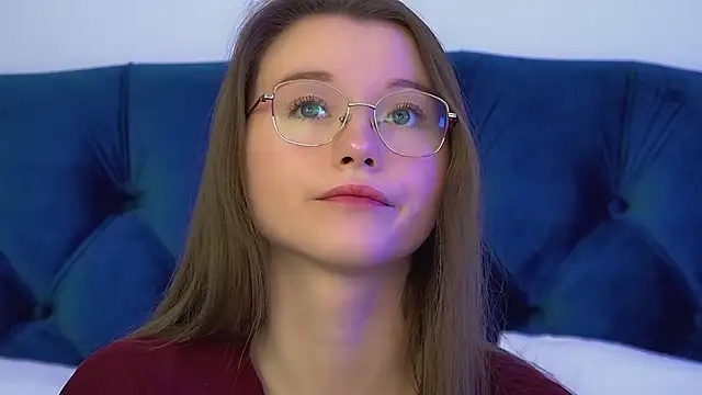 KeiraAsti online show from February 24, 6:17 pm