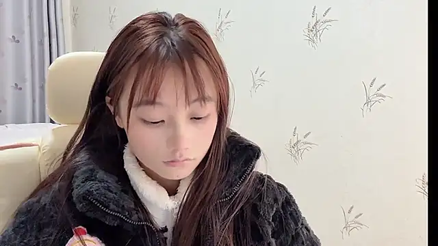 puppy-999 online show from December 22, 1:36 pm