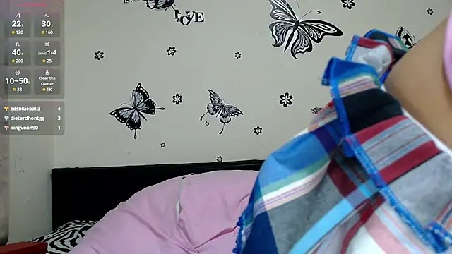 liz7skinny online show from June 8, 9:14 pm