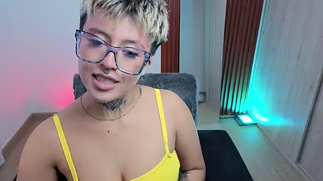 Rebeka-baker online show from June 17, 11:33 am