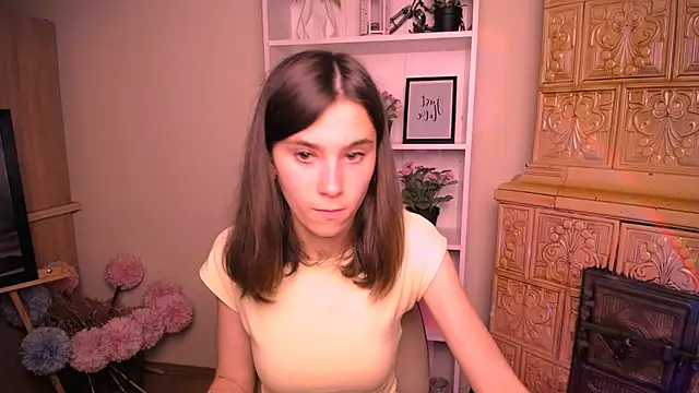 RosaRay  online show from June 19, 9:24 am