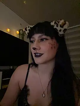 Snapshot of lenkaa chatting on October 16, 12:46 am lenkaa online show from October 16, 12:46 am