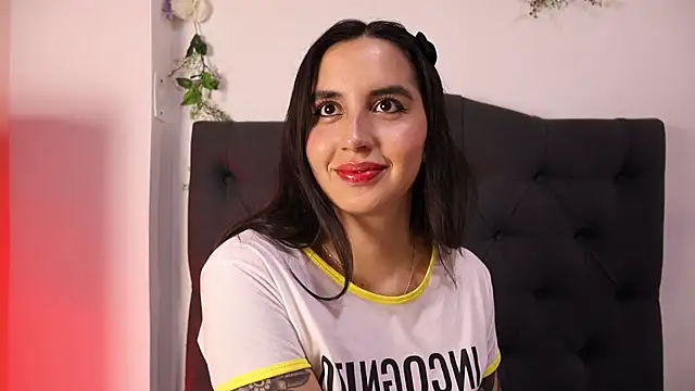 kaylee lee online show from October 6, 4:29 am