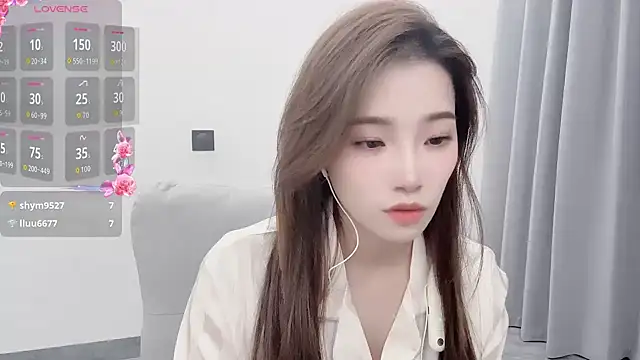Snapshot of yuyu_77 chatting on October 21, 2:43 pm yuyu 77 online show from October 21, 2:43 pm