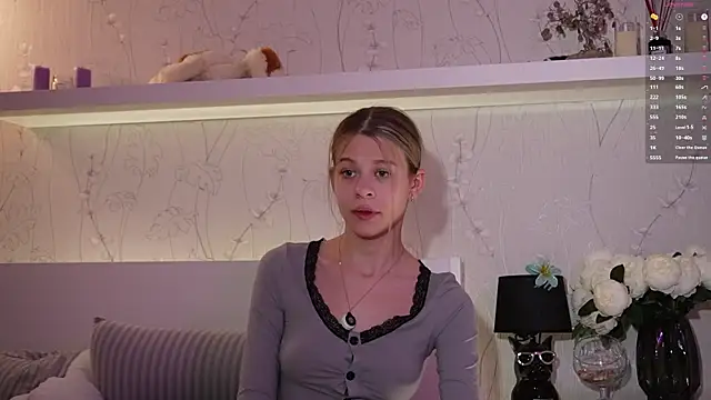 AnneVerity online show from October 1, 7:41 pm