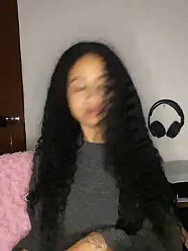 jadee8 online show from March 6, 3:01 am