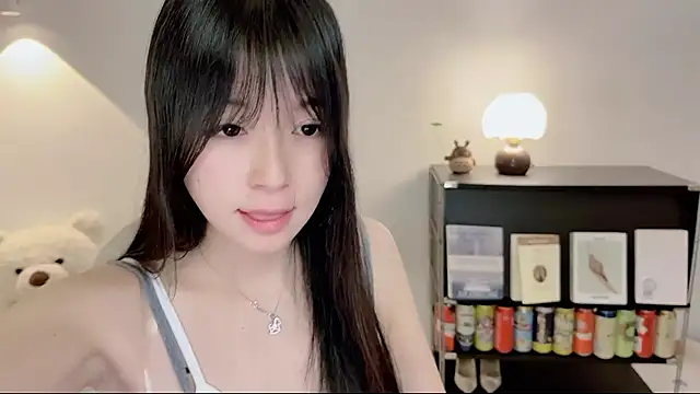Onechestnut online show from June 14, 12:38 pm