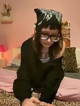 severingratty online show from November 13, 11:04 pm