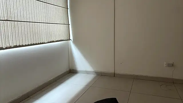 clara evanss s online show from March 12, 5:37 pm