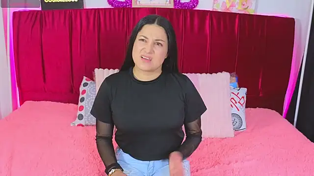 cuteeimy online show from July 15, 6:12 pm