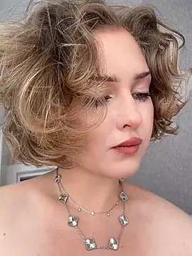 KellyKeler online show from June 22, 10:23 am