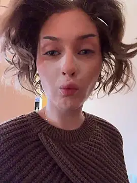 KellyKeler online show from March 12, 11:13 am