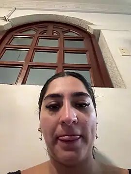 JasmineRhodes online show from June 15, 12:27 pm