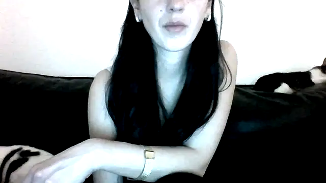 milagaborxx online show from April 15, 7:58 pm