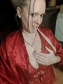 Bouncy-Bella28X online show from October 14, 7:55 am