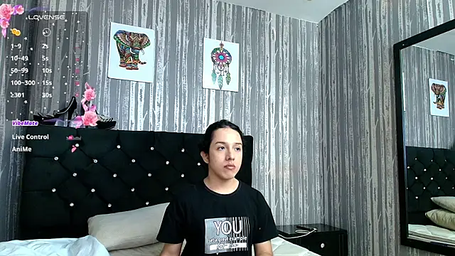 Alicee Moonn online show from October 21, 8:02 pm