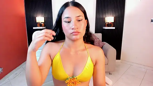 emily yeon online show from October 13, 10:45 pm