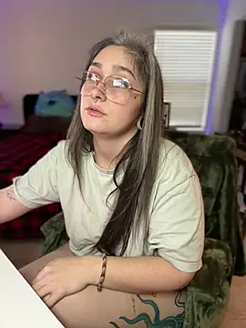 Alix Valentine online show from January 12, 10:59 pm