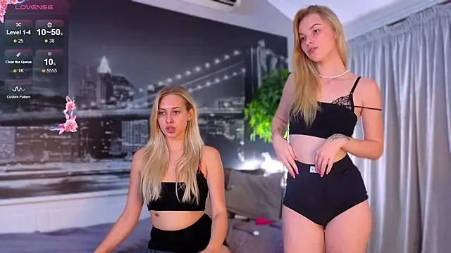 ChristyMarshall online show from October 3, 8:03 pm