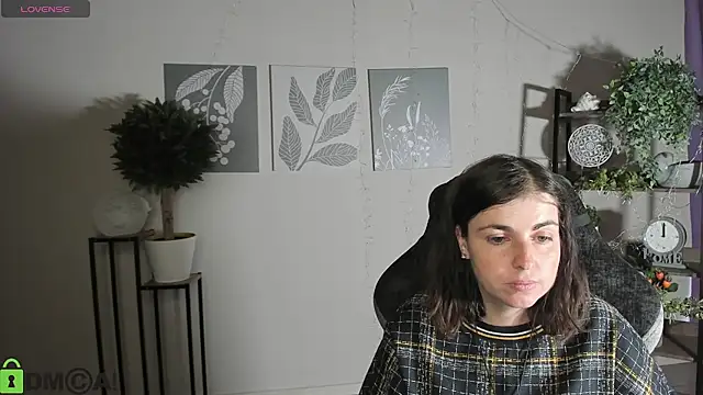 MartaEdams online show from July 7, 6:47 am