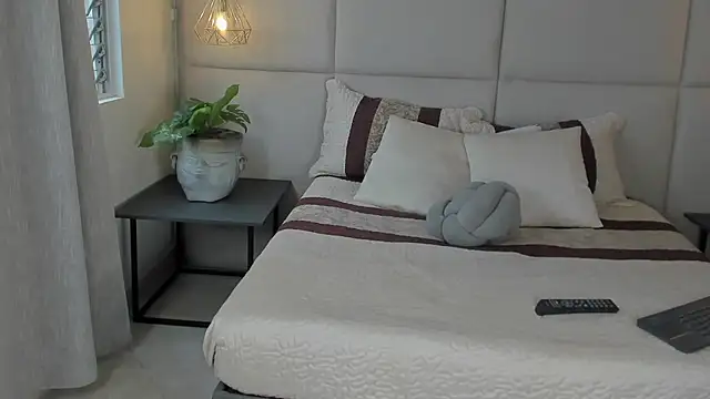 SamayRyann online show from July 2, 2:23 pm
