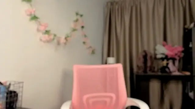 TaiteFairfield online show from June 28, 2:23 pm