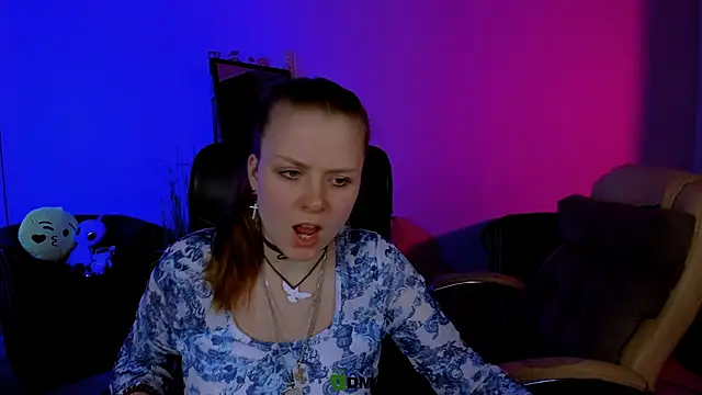 Snapshot of foxy_tease_ chatting on October 10, 10:14 pm foxy tease  online show from October 10, 10:14 pm