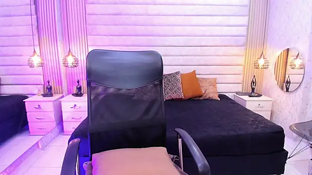 VictoriaaBlair online show from May 1, 9:07 pm