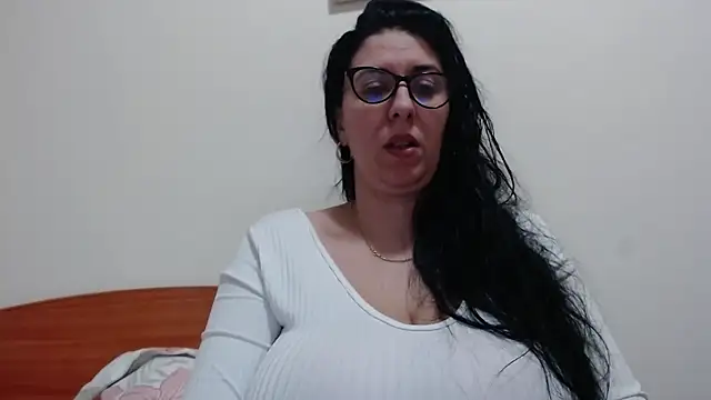 jollene online show from January 8, 4:22 pm