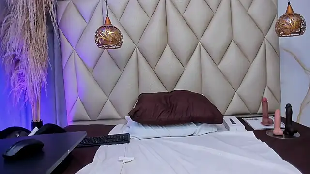 Ibbie drastic online show from July 3, 12:22 pm