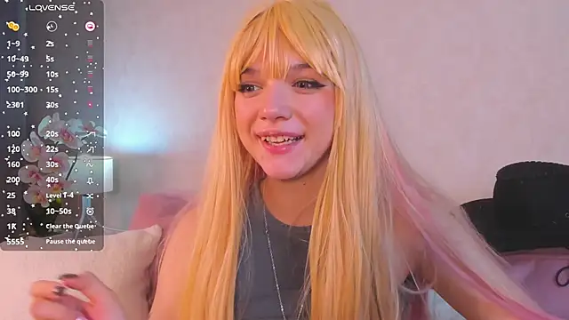 Molly Platt online show from September 25, 9:52 am