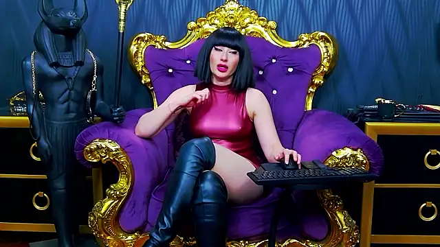 LaraMaeve online show from March 14, 7:42 am