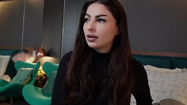 EmilyTrix online show from February 7, 6:06 am