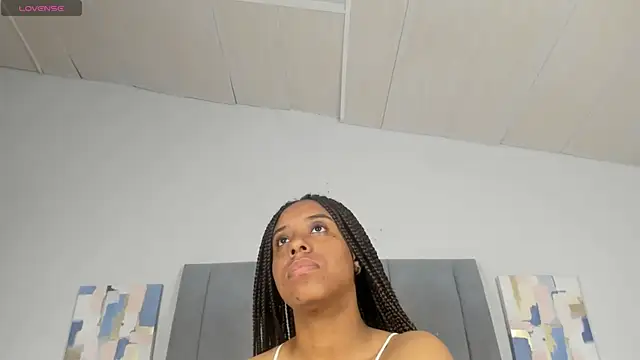 Sophia Ebony online show from May 2, 12:30 pm