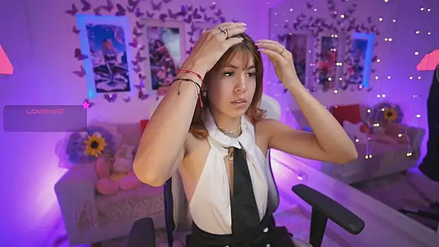 DahliaGrey online show from June 10, 11:42 am