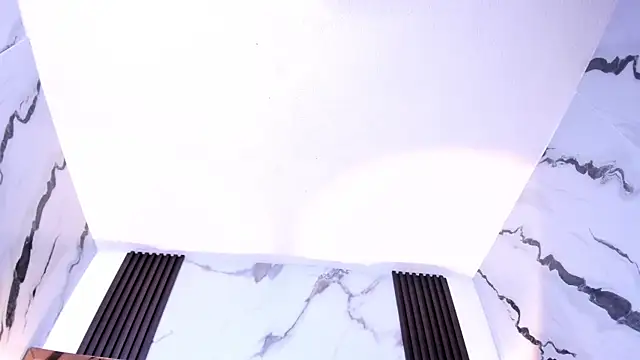 kandy bronw online show from July 9, 2:03 am