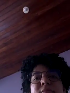 CamillyBlum online show from October 9, 2:10 pm