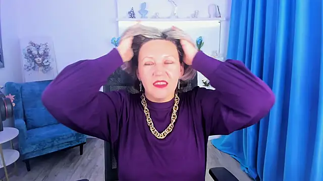 NinaStarle online show from November 21, 4:47 am