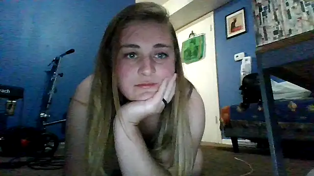 nataliesquirts4216 online show from May 24, 4:00 am