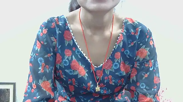 Snapshot of Aarti_misty71 chatting on October 6, 5:02 am Aarti misty71 online show from October 6, 5:02 am