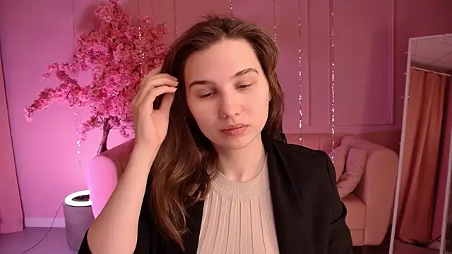 TessaMill online show from March 9, 6:05 am