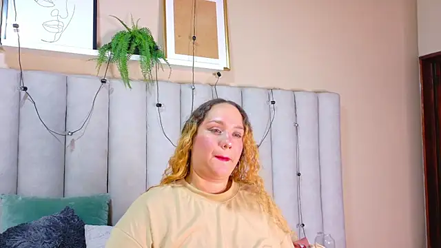 JenaCooper  online show from May 1, 2:59 am