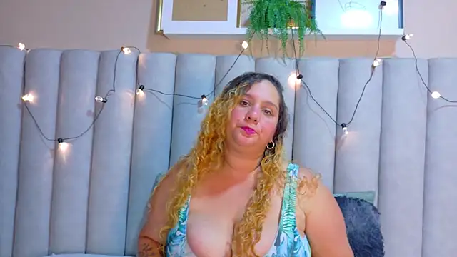 JenaCooper  online show from June 27, 2:56 am