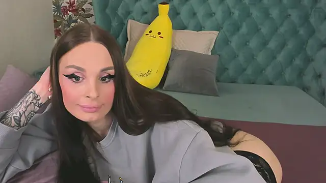 NaughtyLoryy online show from September 20, 9:29 am