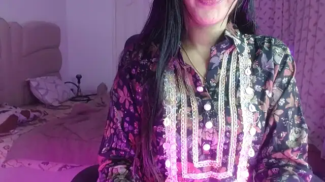 Snapshot of Mini_Meera chatting on October 8, 2:43 pm Mini Meera online show from October 8, 2:43 pm