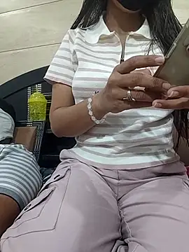 dollysapna1 online show from October 8, 3:11 am